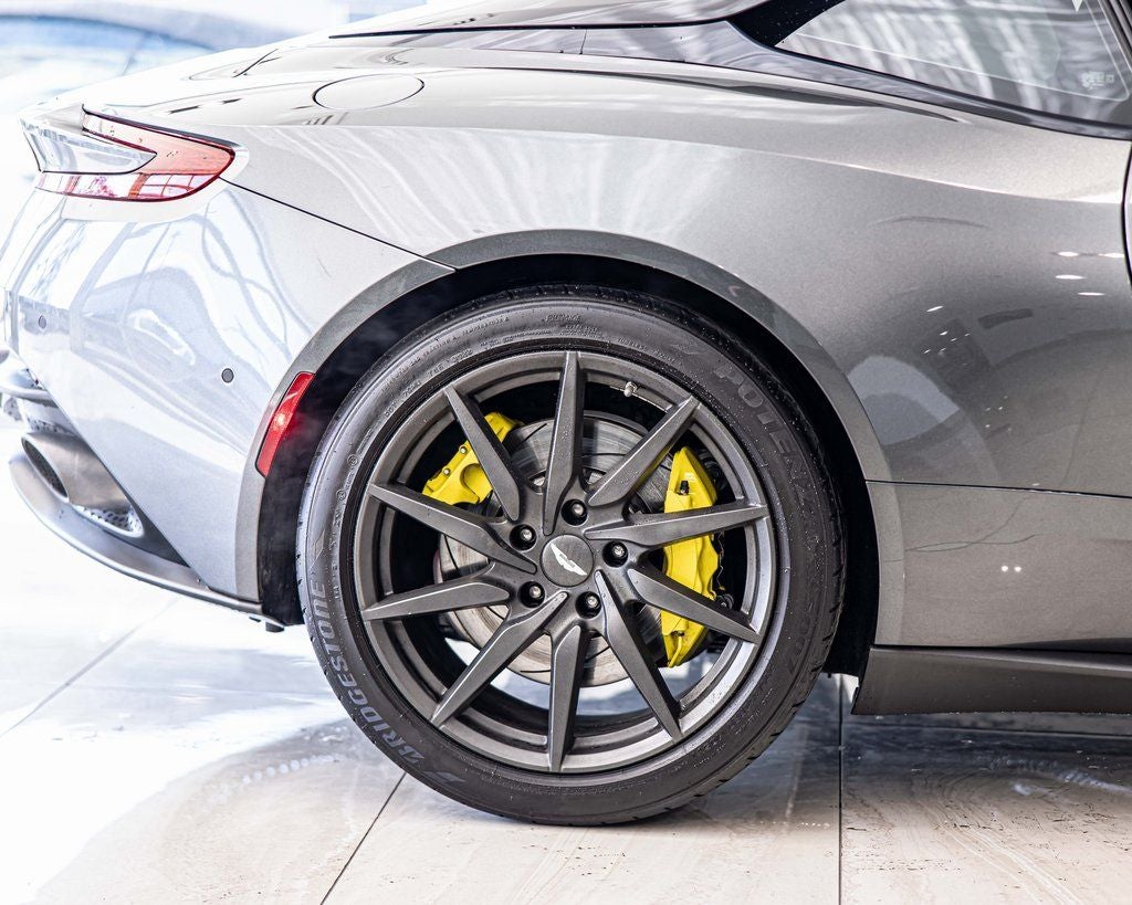 2020 Aston Martin DB11 Base