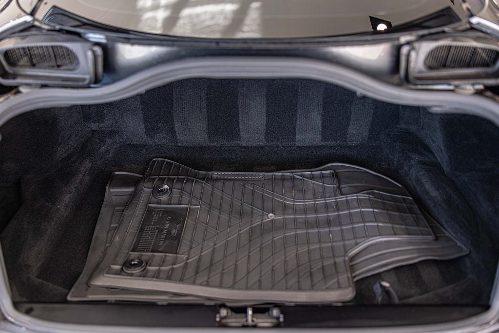 2020 Aston Martin DB11 Base