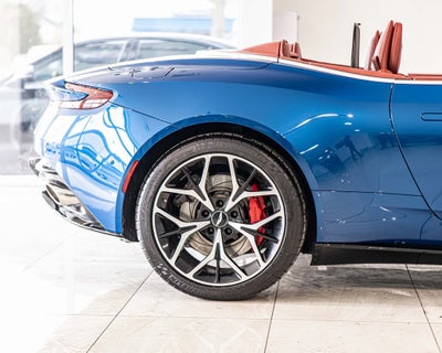 2022 Aston Martin DB11 Volante