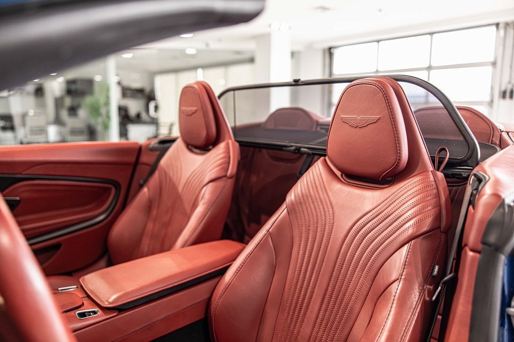 2022 Aston Martin DB11 Volante