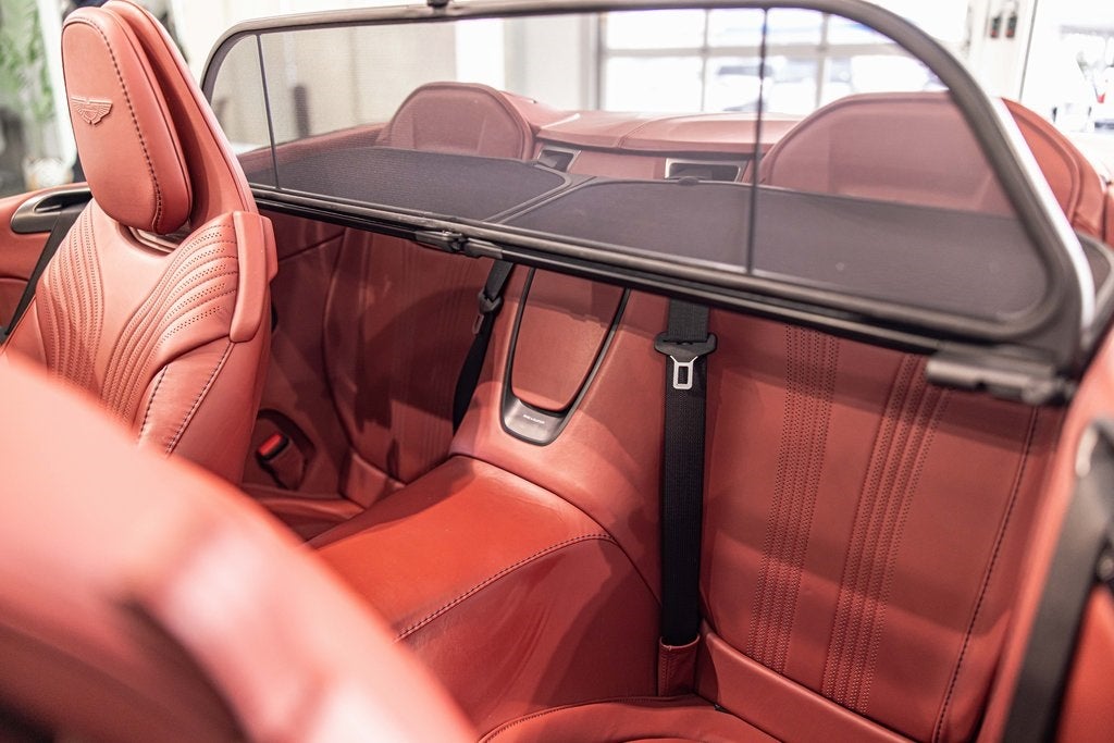 2022 Aston Martin DB11 Volante