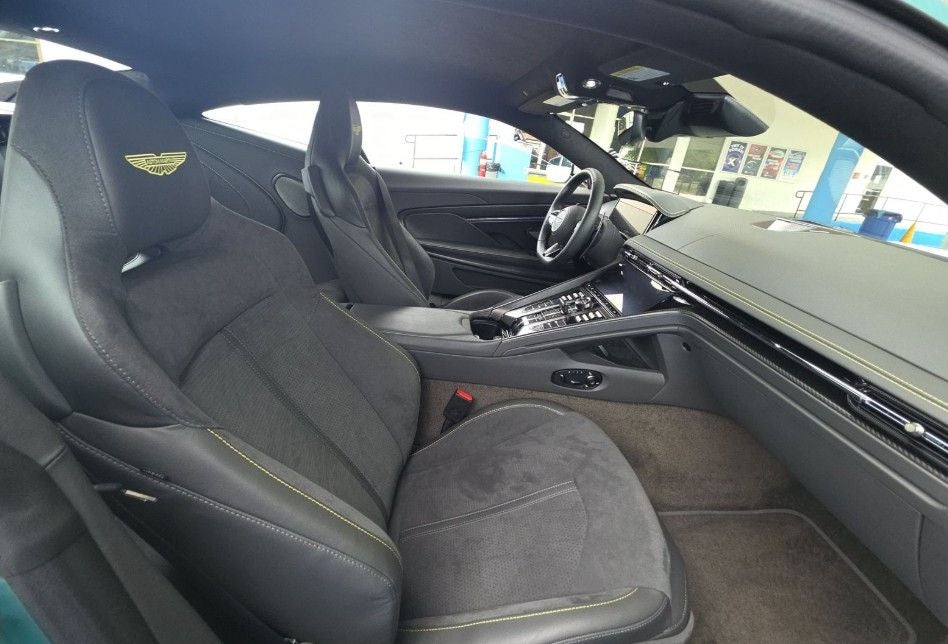 2025 Aston Martin DB12 DB12