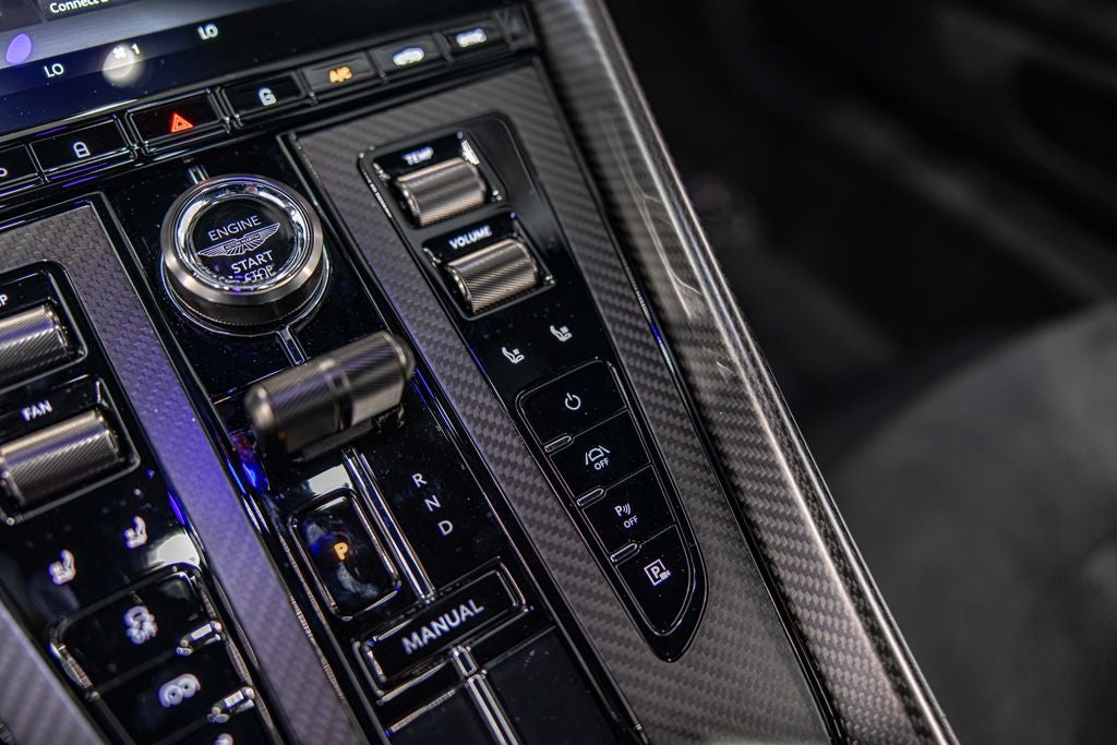 2025 Aston Martin DB12 DB12