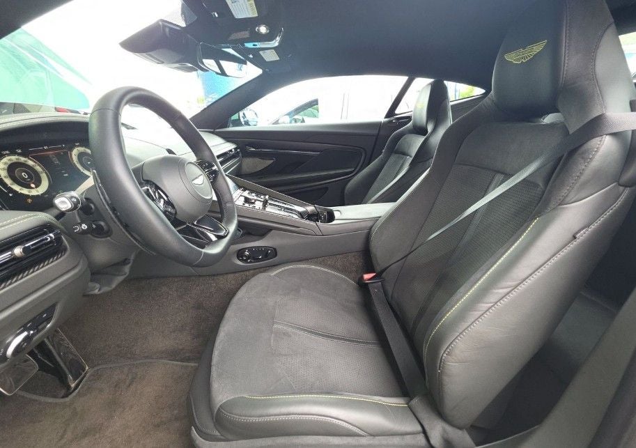 2025 Aston Martin DB12 DB12