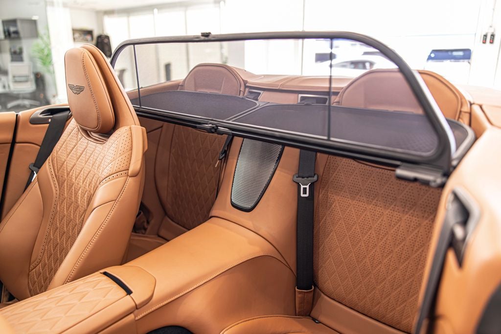 2025 Aston Martin DB12 Volante