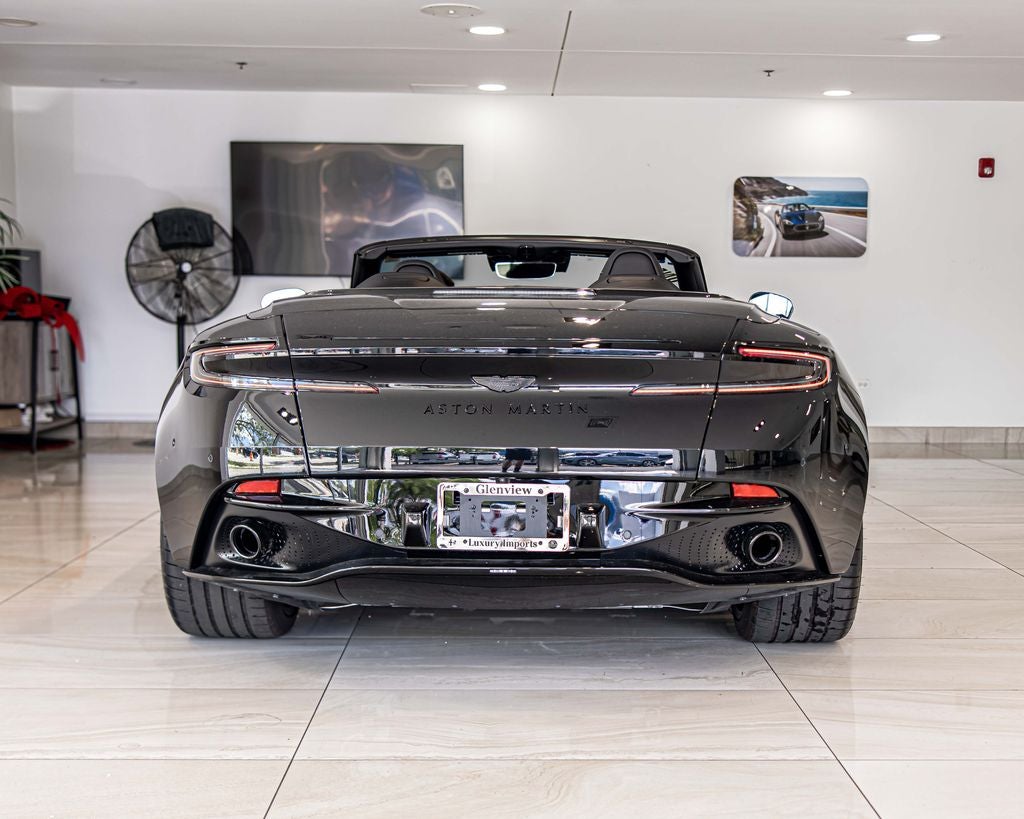 2025 Aston Martin DB12 Volante