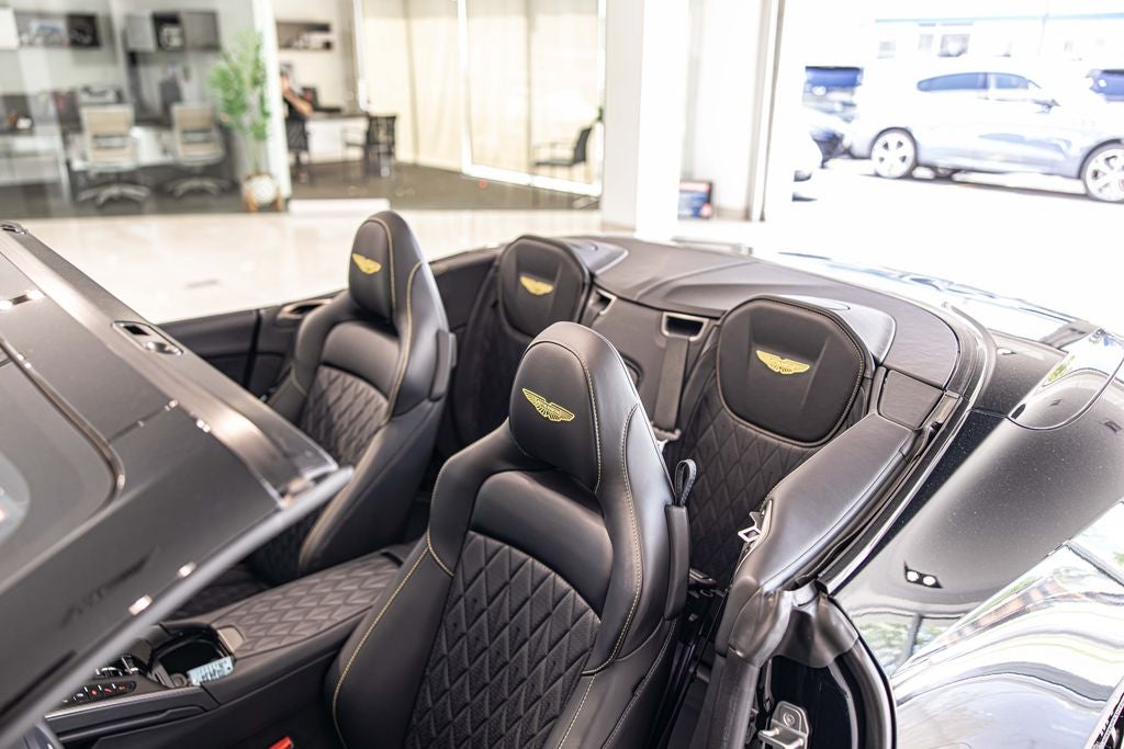 2025 Aston Martin DB12 Volante