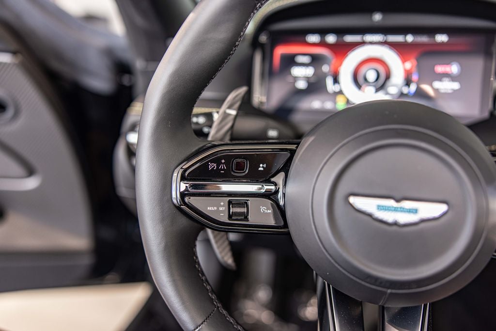 2025 Aston Martin DB12 Volante