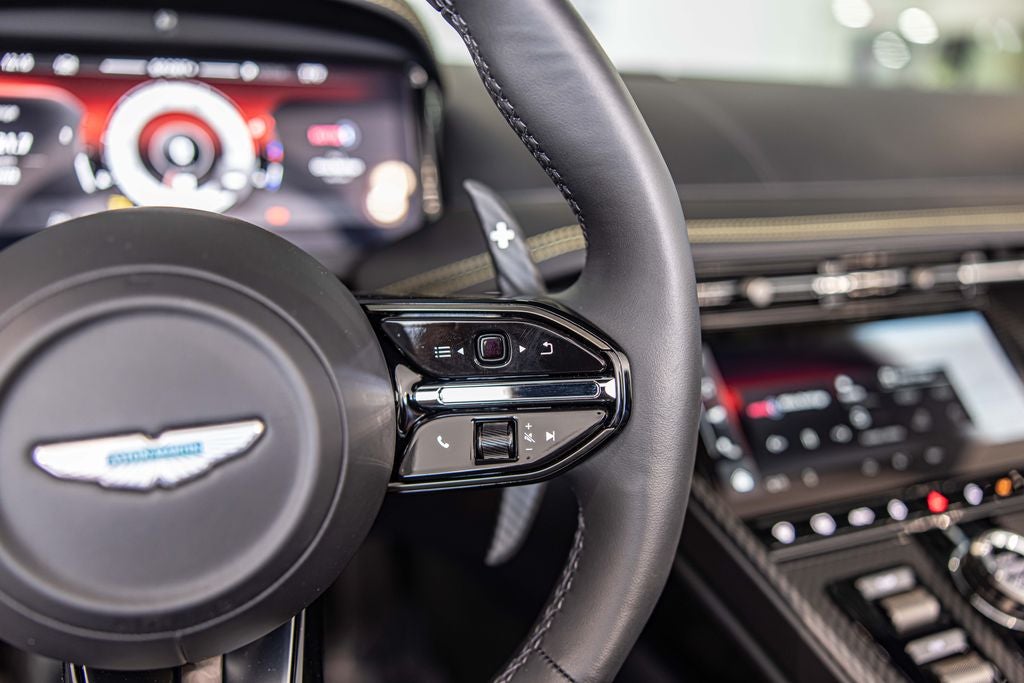 2025 Aston Martin DB12 Volante