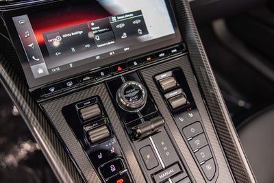 2025 Aston Martin DB12 Volante