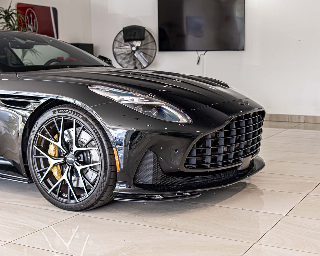 2025 Aston Martin DB12 Volante