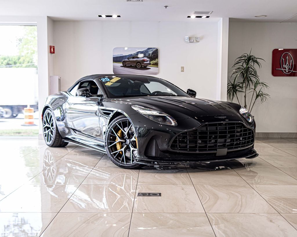 2025 Aston Martin DB12 Volante
