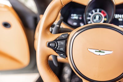 2023 Aston Martin Vantage Base