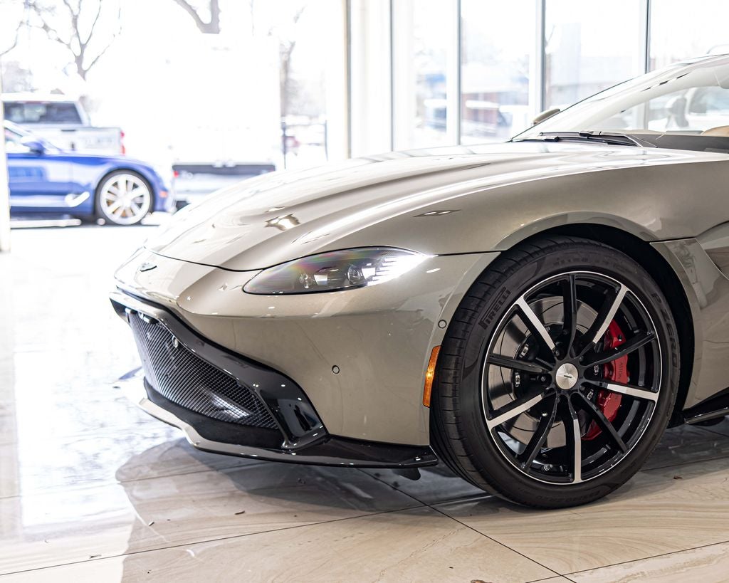 2023 Aston Martin Vantage Base