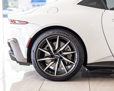 2019 Aston Martin Vantage Base