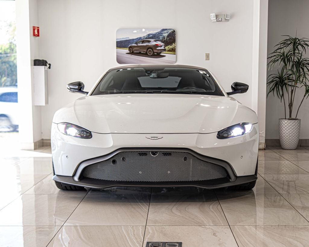 2019 Aston Martin Vantage Base
