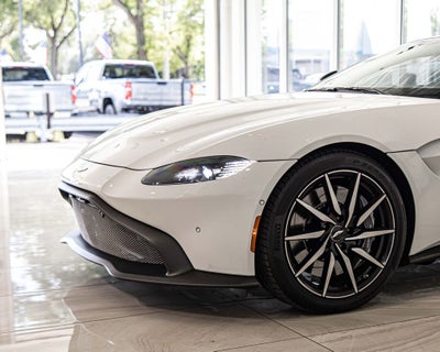 2019 Aston Martin Vantage Base