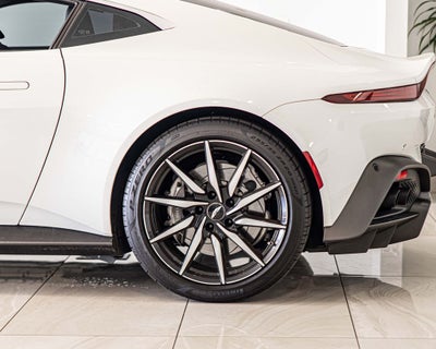 2019 Aston Martin Vantage Base