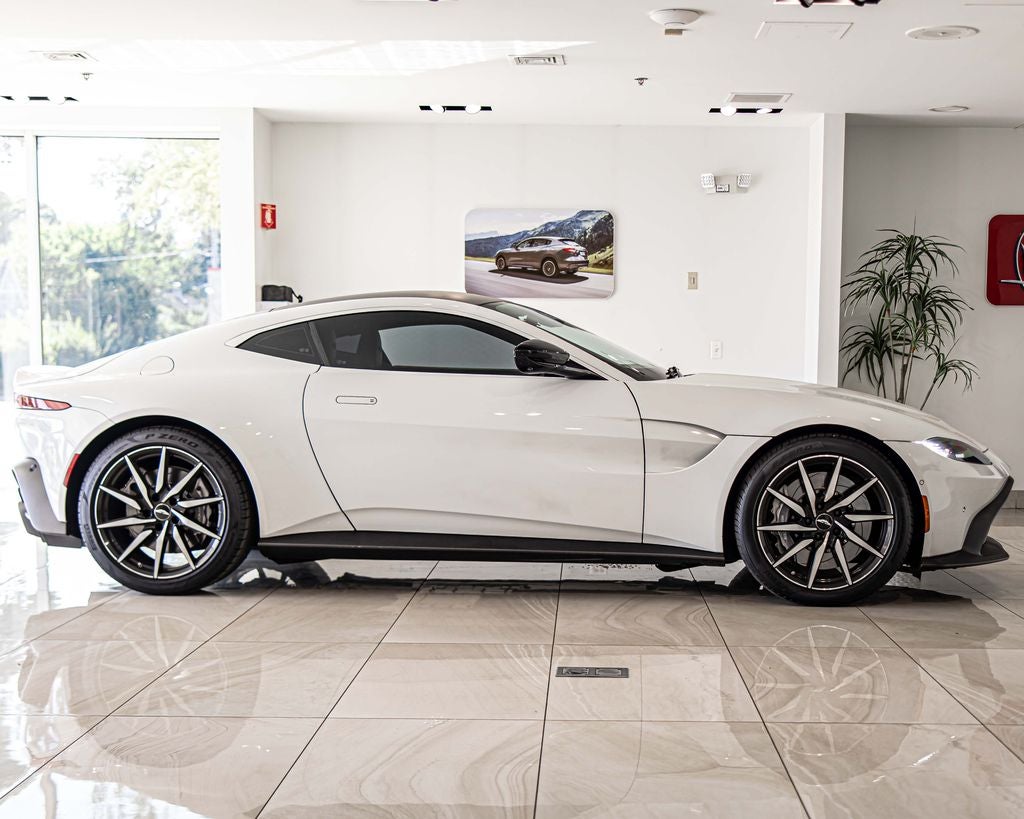 2019 Aston Martin Vantage Base