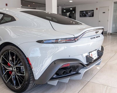 2023 Aston Martin Vantage v8