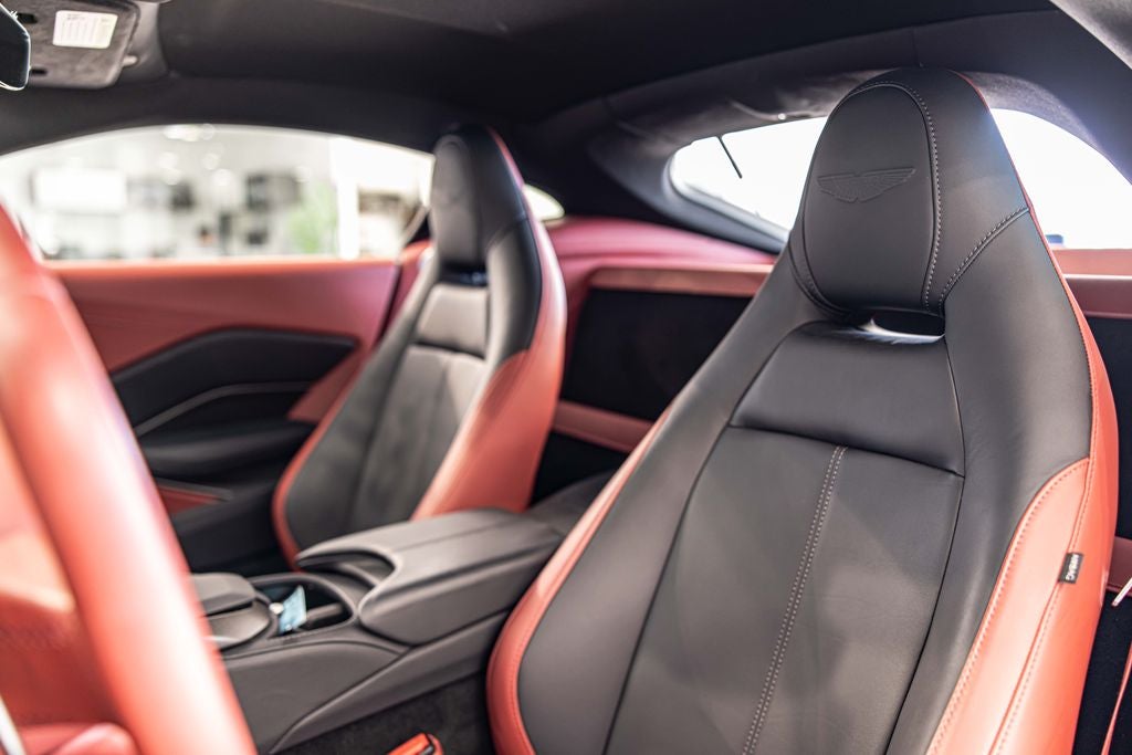 2023 Aston Martin Vantage v8