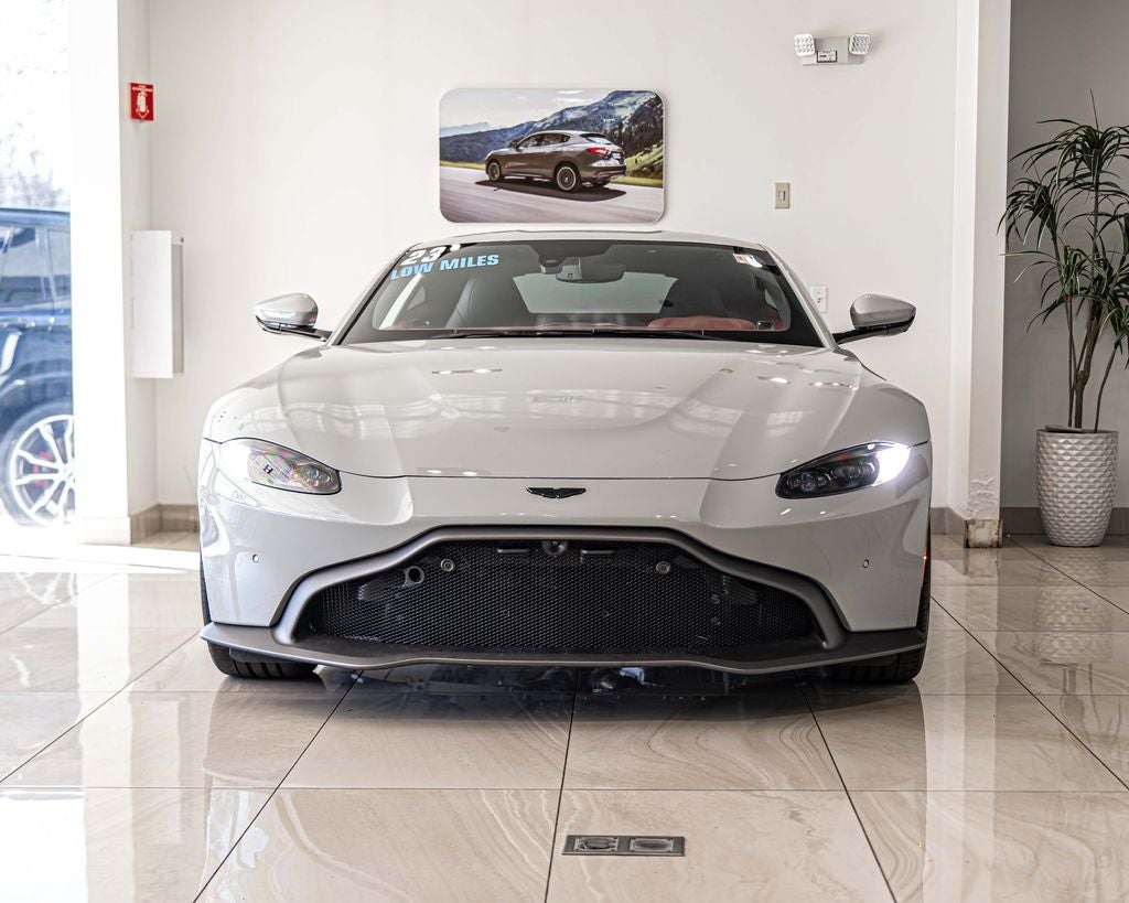 2023 Aston Martin Vantage v8