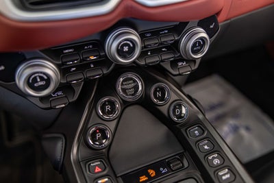 2023 Aston Martin Vantage v8