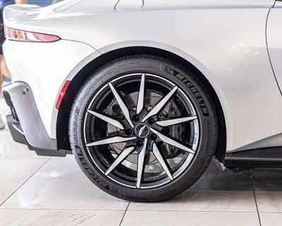 2020 Aston Martin Vantage Base
