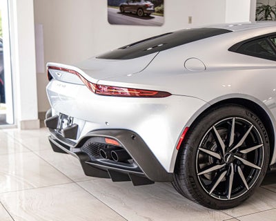 2020 Aston Martin Vantage Base
