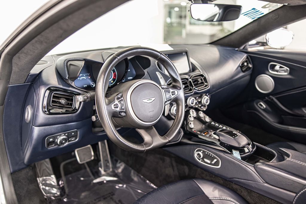 2020 Aston Martin Vantage Base