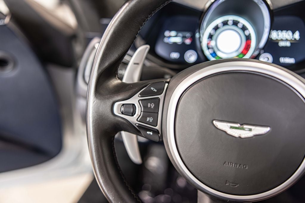 2020 Aston Martin Vantage Base