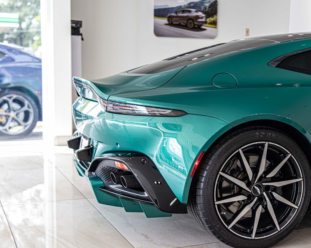 2020 Aston Martin Vantage Base