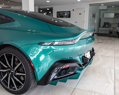 2020 Aston Martin Vantage Base
