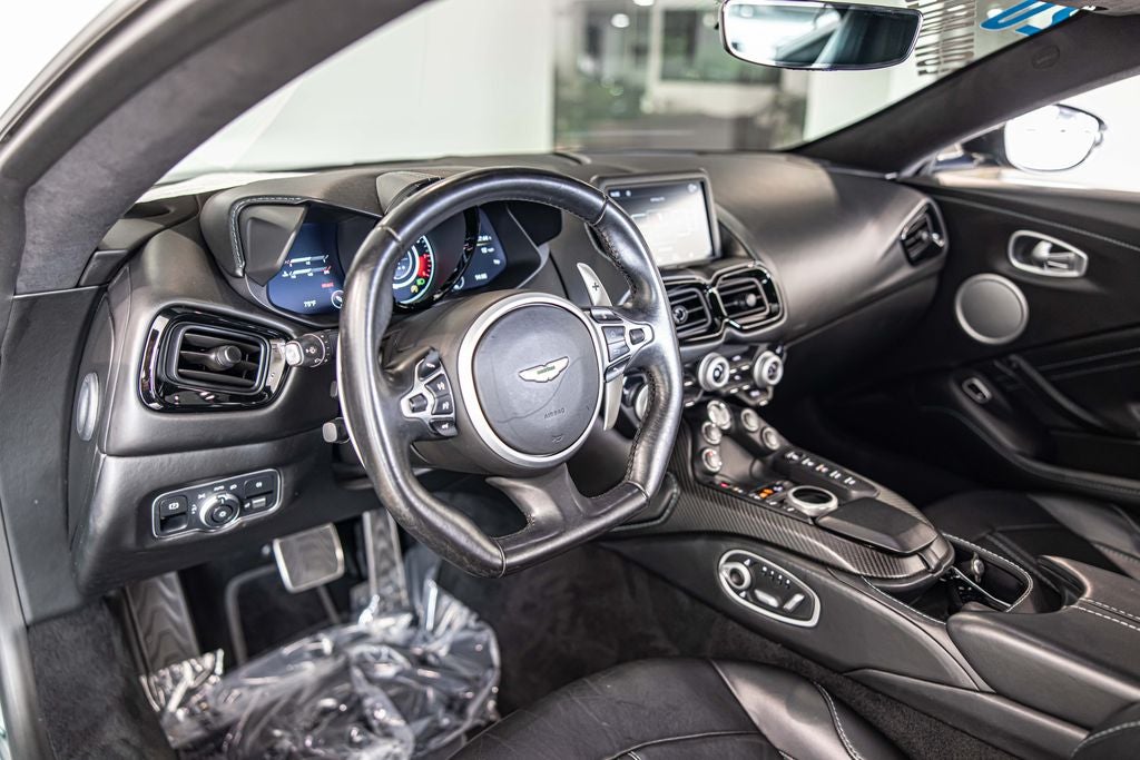 2020 Aston Martin Vantage Base