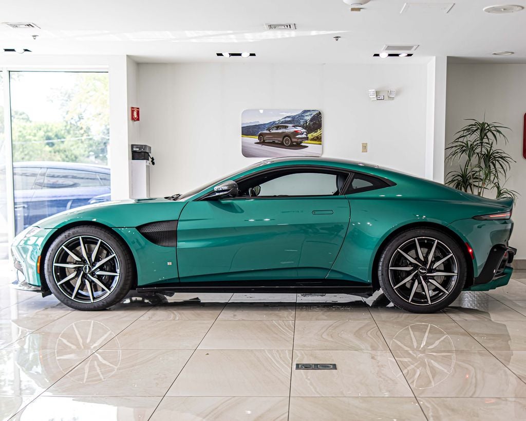 2020 Aston Martin Vantage Base