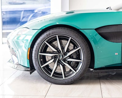 2020 Aston Martin Vantage Base