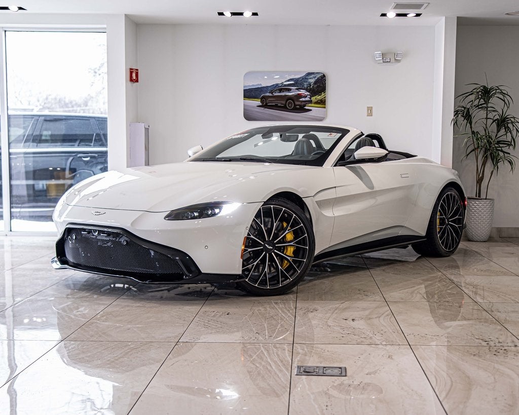 2023 Aston Martin Vantage Base