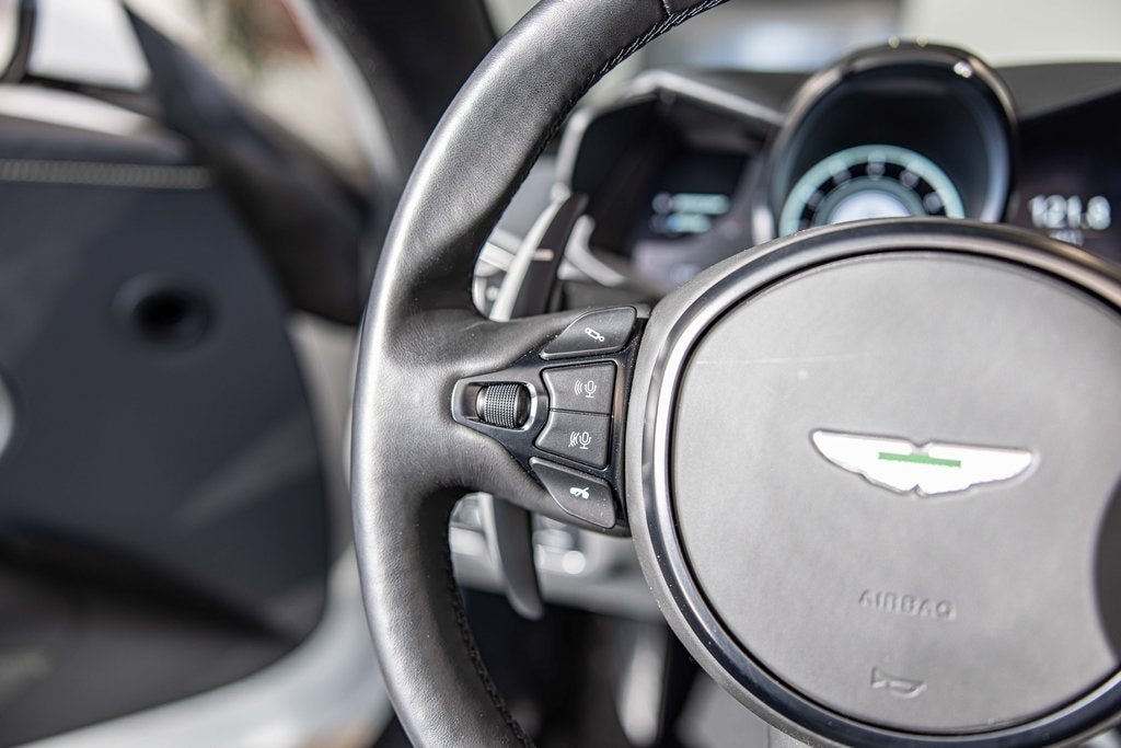 2023 Aston Martin Vantage Base