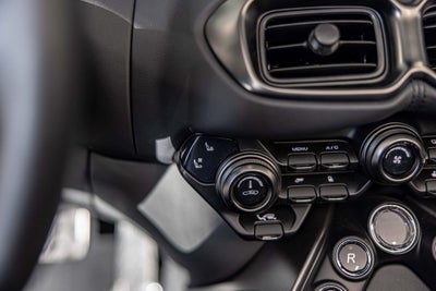 2023 Aston Martin Vantage Base