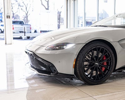 2023 Aston Martin Vantage Base