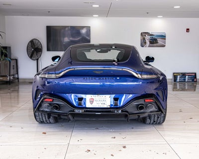 2025 Aston Martin Vantage Base