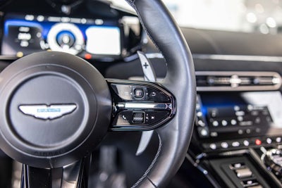 2025 Aston Martin Vantage Base