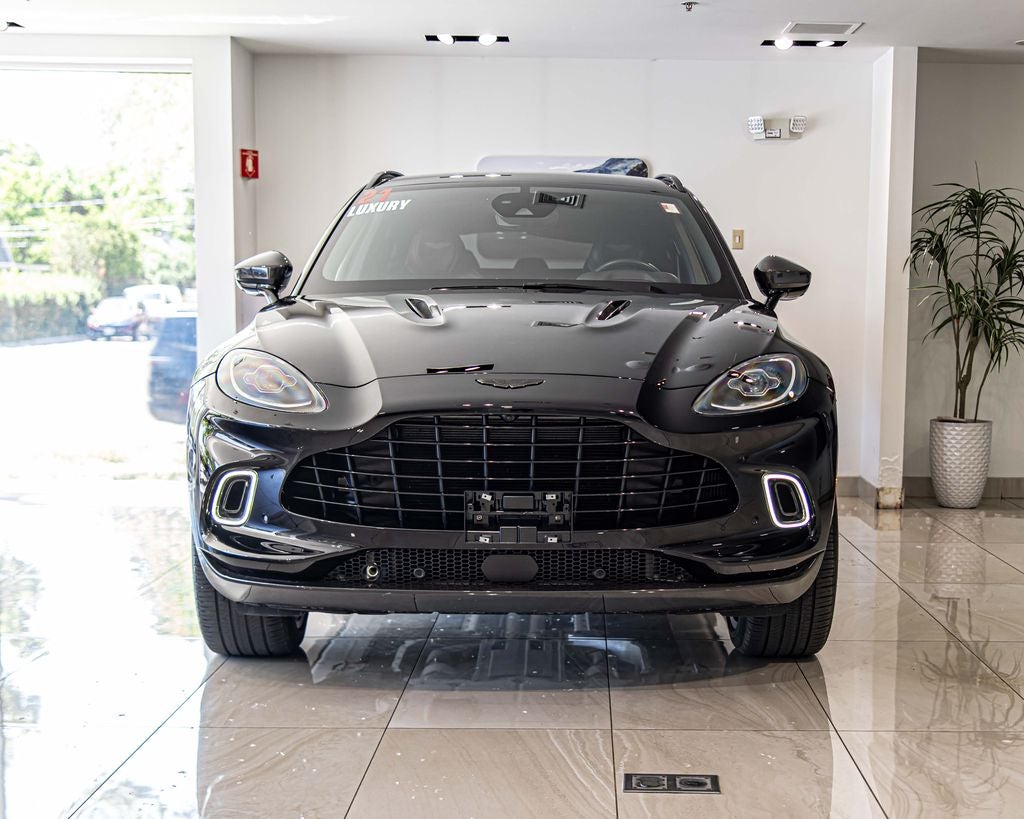 2021 Aston Martin DBX Base