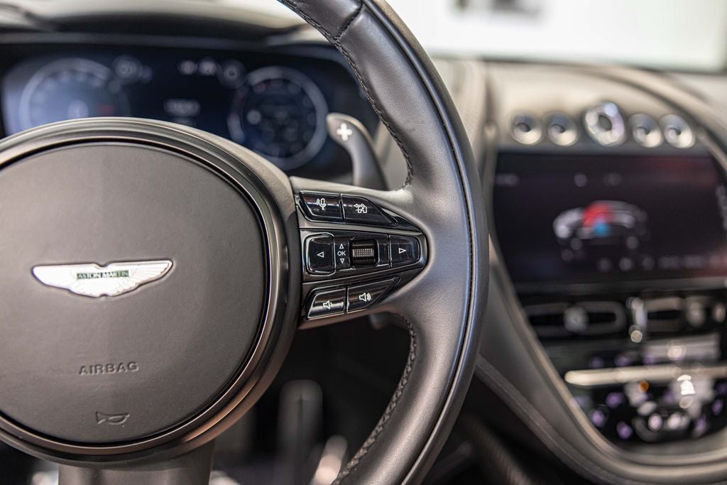 2021 Aston Martin DBX Base