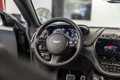 2021 Aston Martin DBX Base