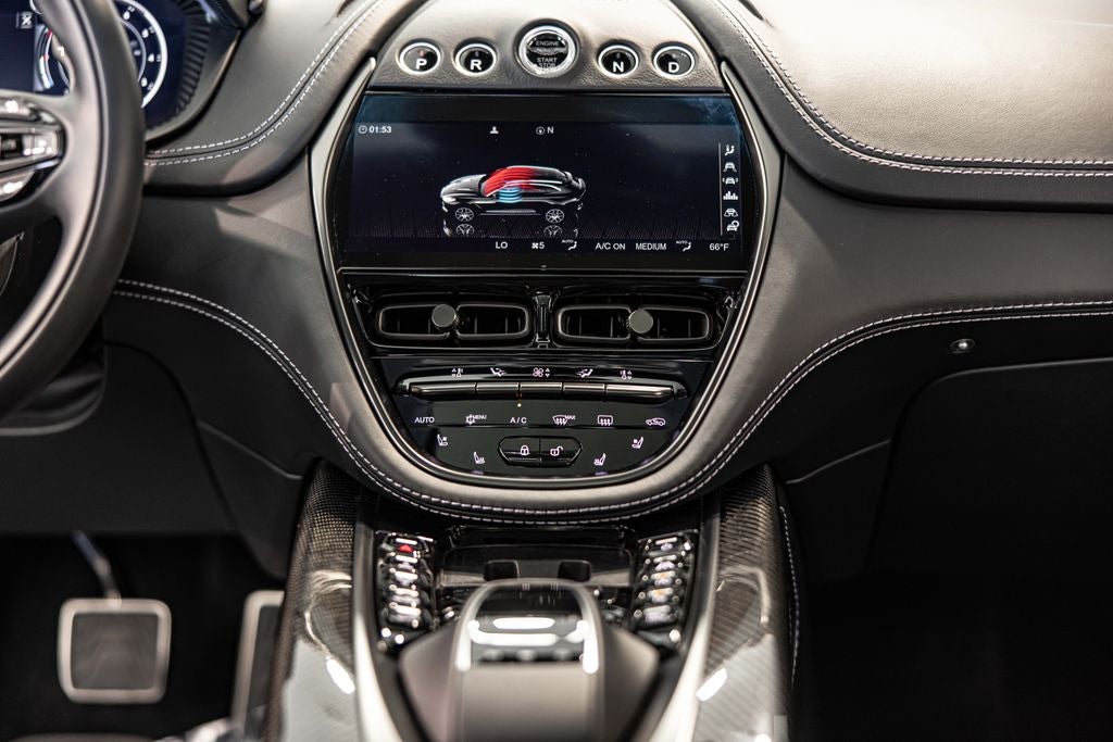 2021 Aston Martin DBX Base