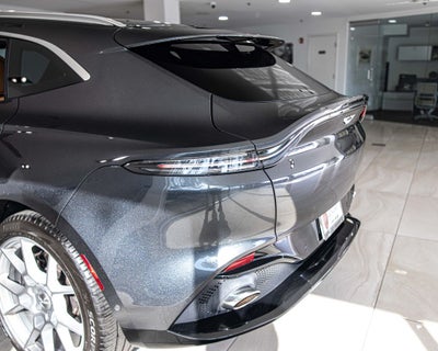 2021 Aston Martin DBX Base