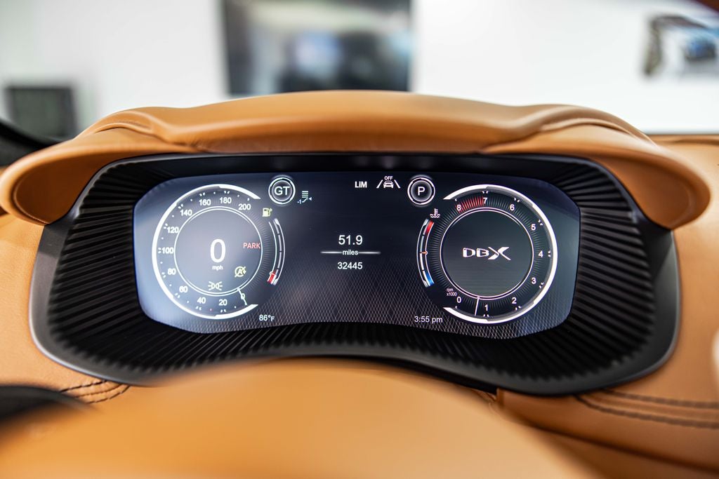 2021 Aston Martin DBX Base