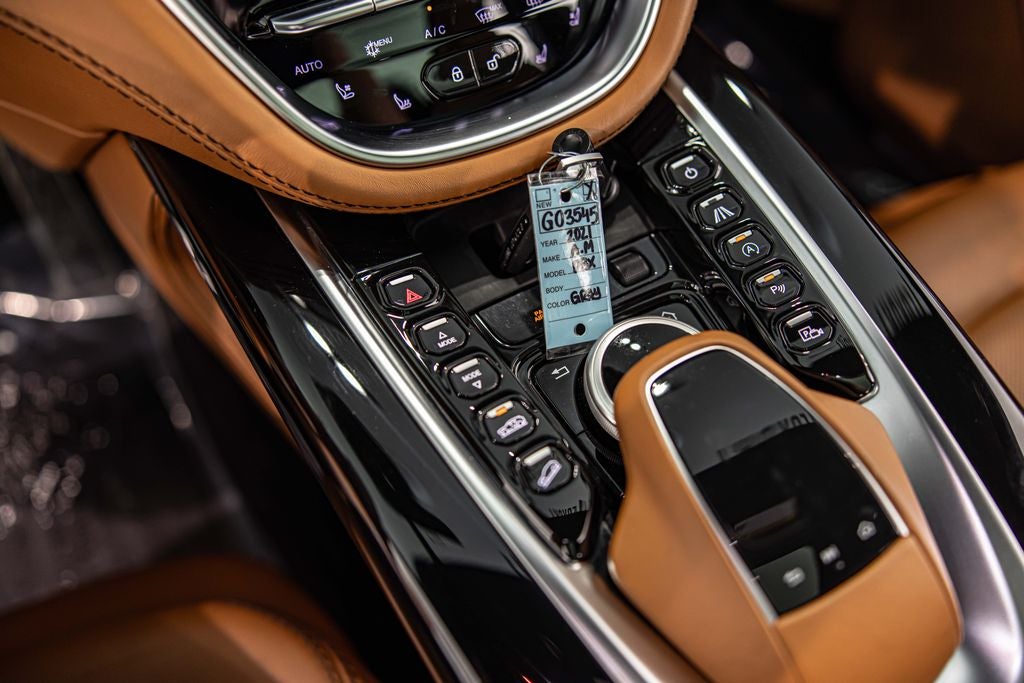 2021 Aston Martin DBX Base