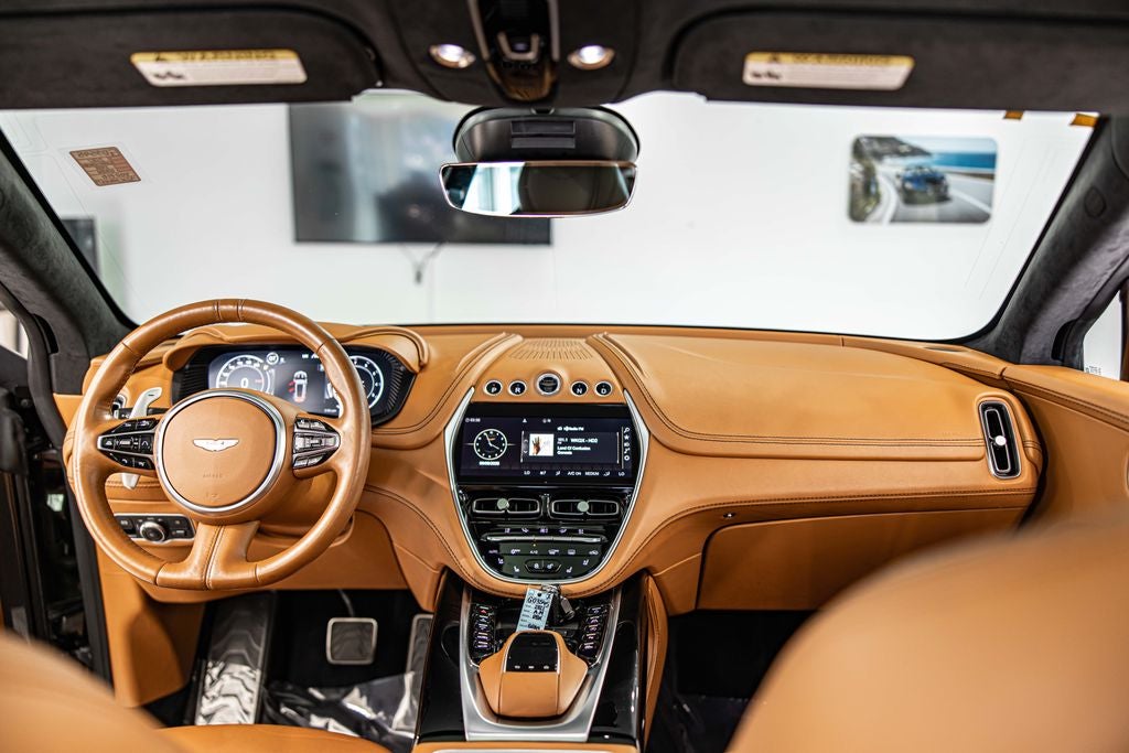 2021 Aston Martin DBX Base
